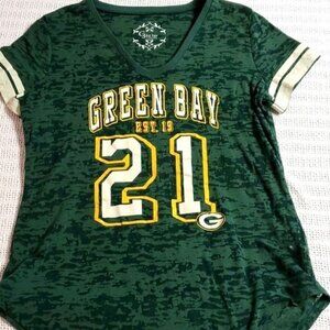 Alyssa Milano Graphic #21 Green Bay Packer Vneck Short Sleeve Sz. XL T-shirt